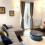 Duomo Area 2 Bedroom Appartment Deluxe