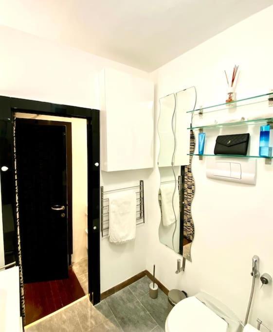 Duomo Area 2 Bedroom Deluxe Appartement Milan