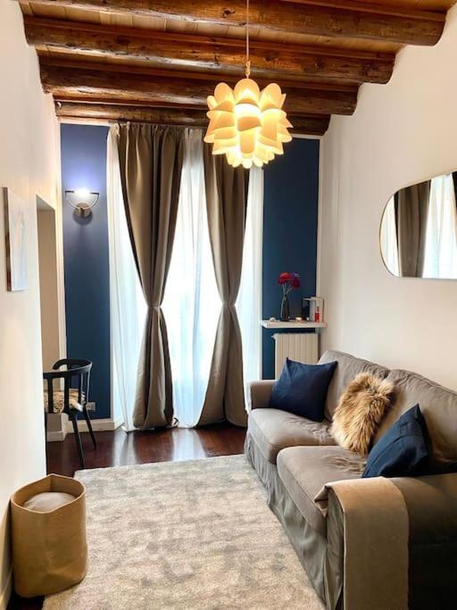 Duomo Area 2 Bedroom Deluxe *