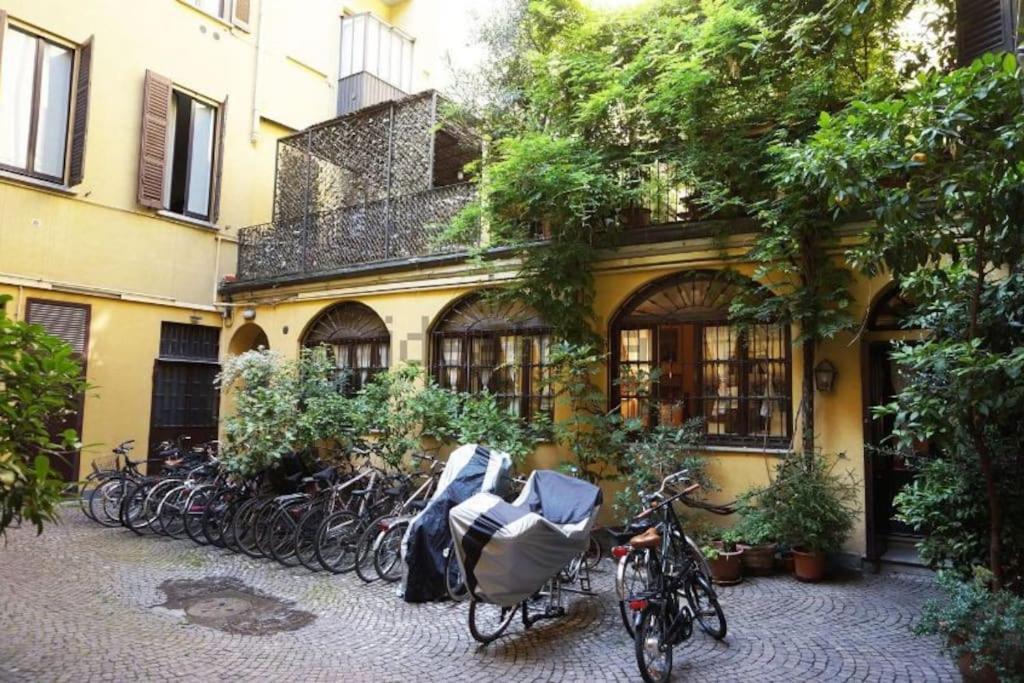 Duomo Area 2 Bedroom Deluxe Milan