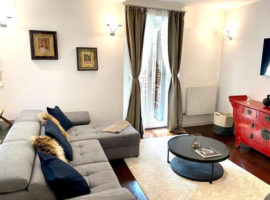 Duomo Area 2 Bedroom Deluxe *