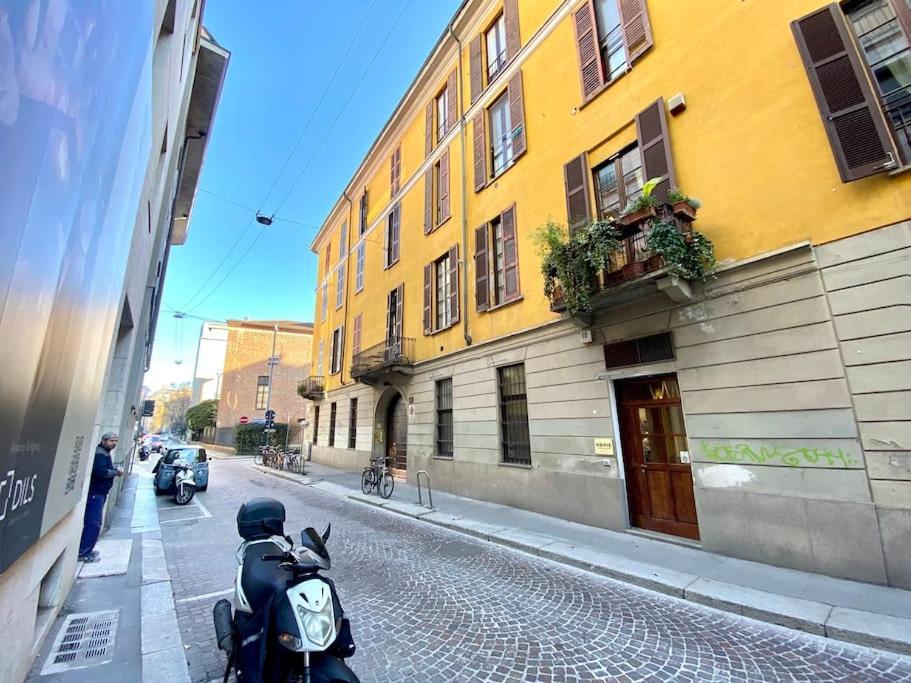 Duomo Area 2 Bedroom Deluxe Milan