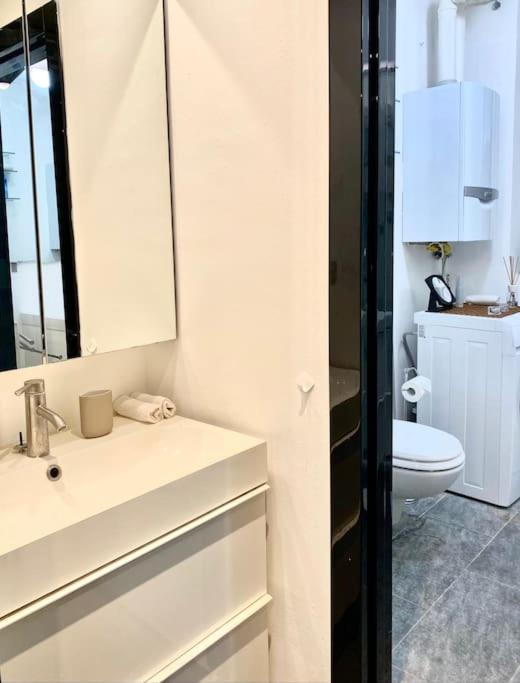 Duomo Area 2 Bedroom Deluxe * Milán